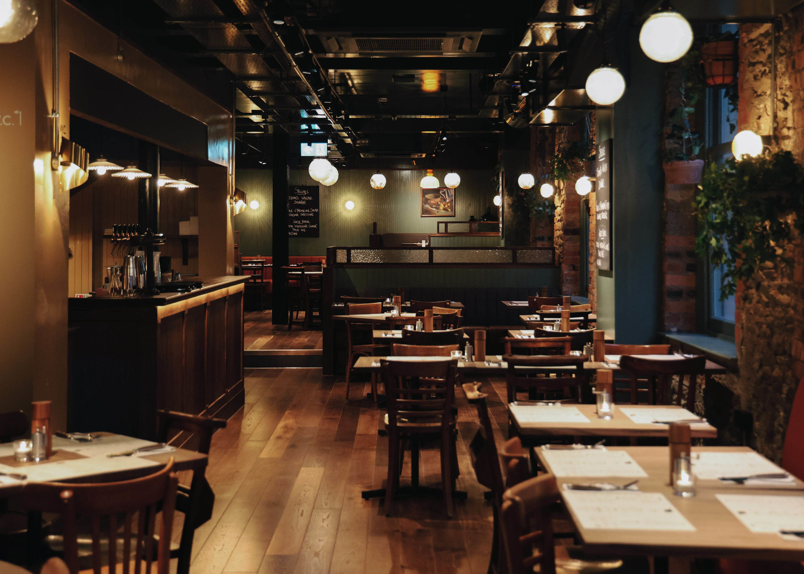 Flat Iron Bristol - interiors